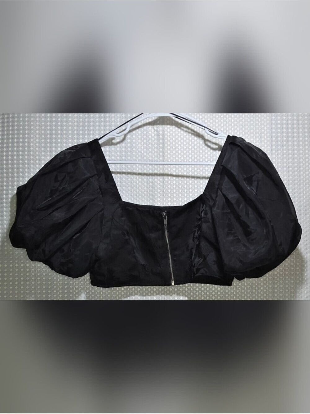 Black Puff Sleeve Crop Top Size 8 Romantic Chic Fairy Goth Modern Feminine - Picture 10 of 11